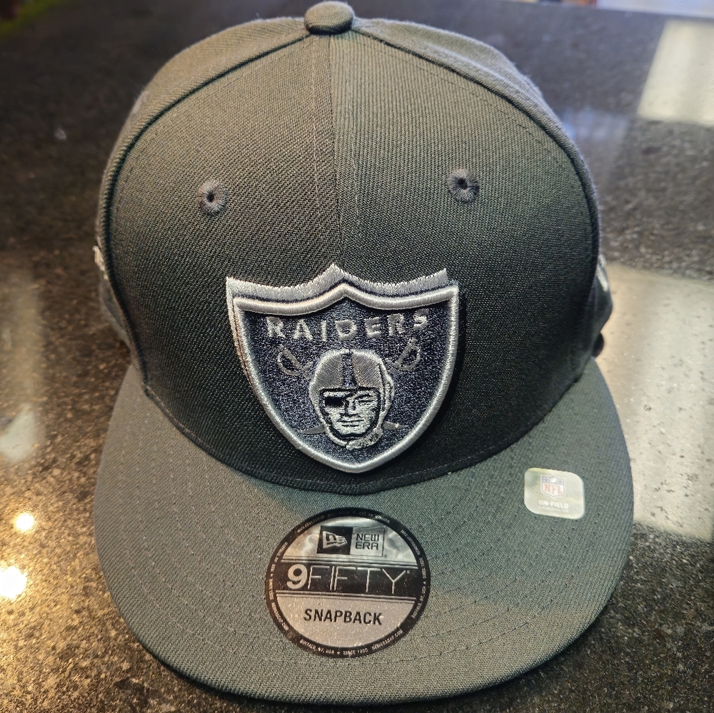 NFL Oakland Raiders Snapback Hat New Era